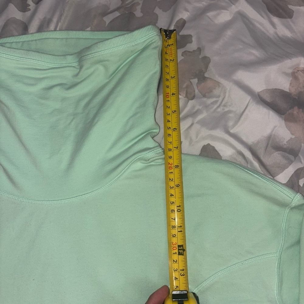 Lululemon Rest Day Pullover Mint Green Cowl Neck Sweatshirt Size 4 - Picture 9 of 16